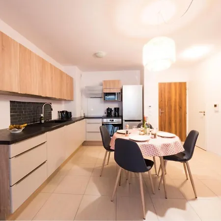 Clos Des Chênes - Terrasse Parking Tram à 1 Min Castelnau-le-Lez