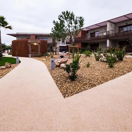 Le Clos Des Chenes - Terrasse Et Parking Apartment *
